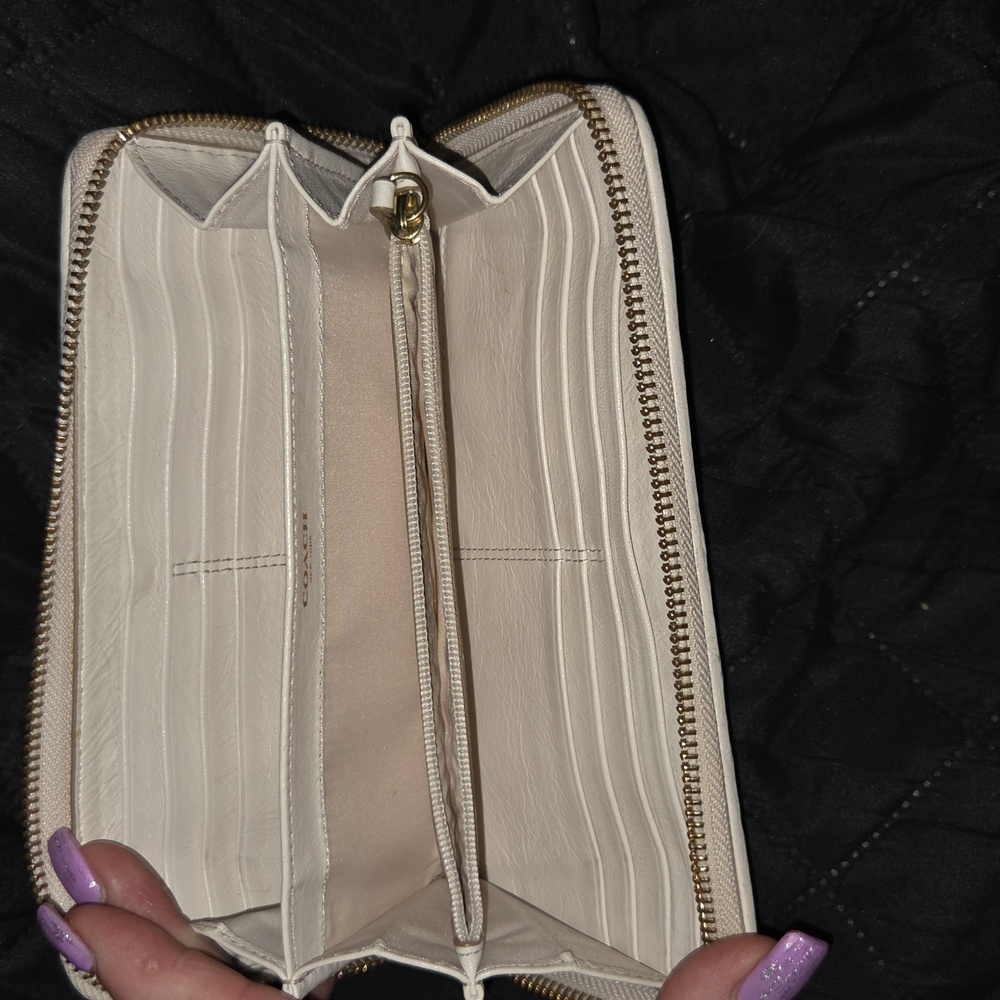 Coach Wallet* - Picture 4 of 10